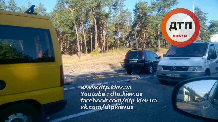 В результате ДТП пострадало 2 человека / facebook.com/dtp.kiev.ua / facebook.com/dtp.kiev.ua