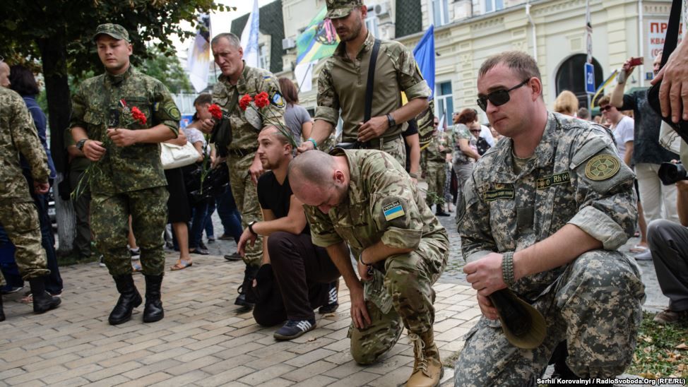 В воскресенье в Киеве состоится День памяти погибших в Иловайске В воскресенье в Киеве состоится День памяти погибших в Иловайске
