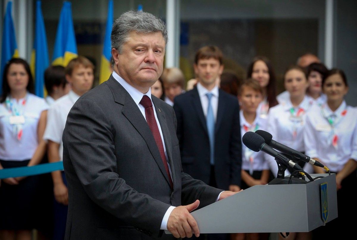 facebook.com/petroporoshenko facebook.com/petroporoshenko
