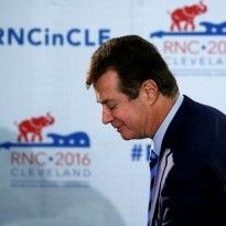 В США показали список улик против Манафорта: записки для Януковича и купленные на украинские деньги вещи