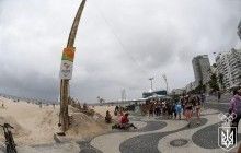 Разгул преступности в Рио: в сети опубликовано видео, как бразильские подростки грабят туристов
