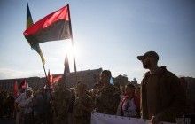 Суд разрешил активистам ОУН патрулировать центр Киева 9 мая