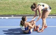 На Олімпіаді дві бігунки після падіння допомогли одна одній дістатися фінішу (фото)