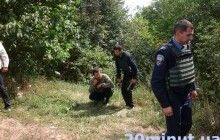 Появились фото с места расстрела полицейских в Тернопольской области
