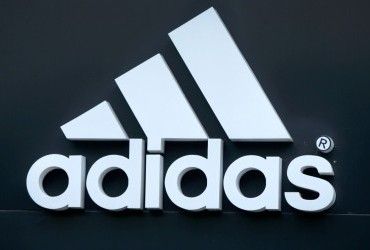 Adidas відмінив номер 44 на формі збірної Німеччини з футболу через нацистський дизайн