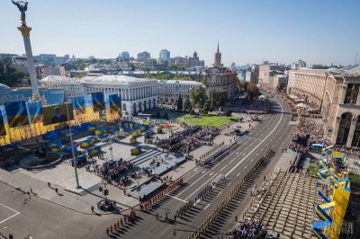 Крещатик сегодня вечером закроют для транспорта из-за репетиции военного парада ко Дню Независимости