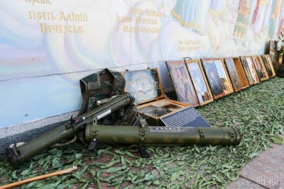 Фото Выставка ко 2-й годовщине трагедии под Иловайском «Блокпост Памяти» в Киеве 28 августа 2016