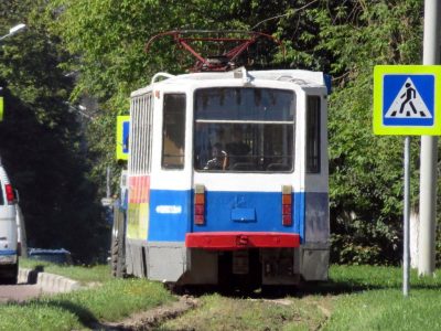 Фото Трамвай на ''грузовичной'' тяге в российском Ногинске 30 августа 2016