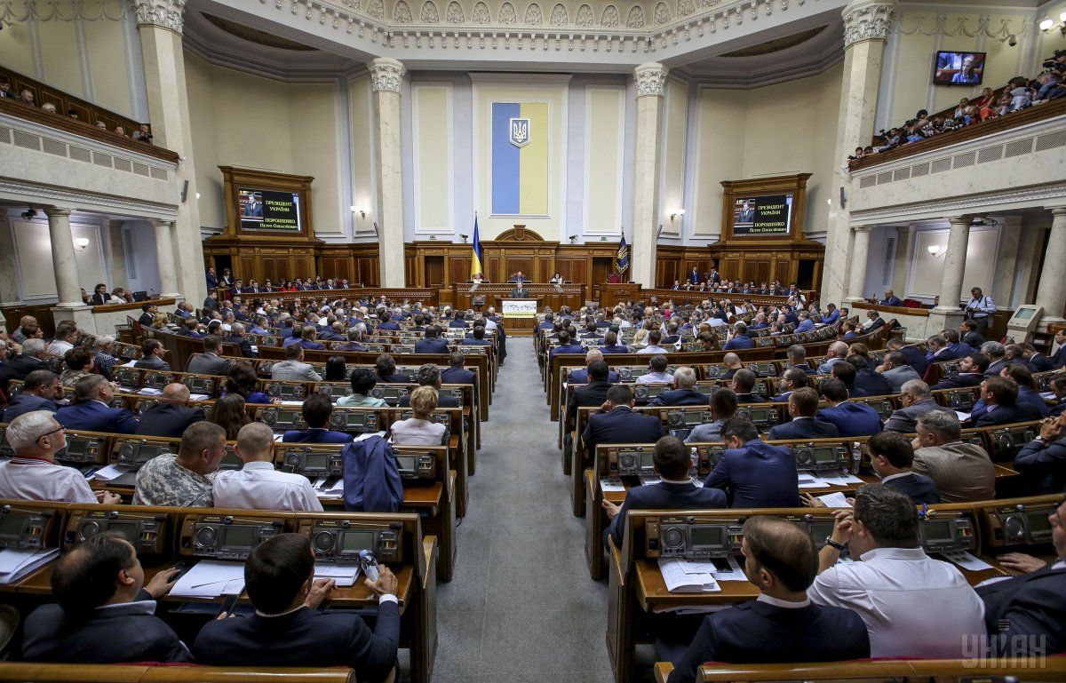 Представители общественных объединений будут подавать е-декларации / Фото УНИАН Представители общественных объединений будут подавать е-декларации / Фото УНИАН