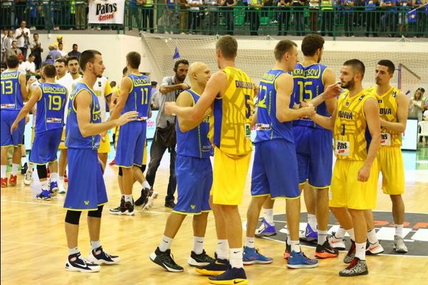 Баскетболісти збірної України двічі перемогли на старті відбору Євробаскета / fbu.kiev.ua Баскетболісти збірної України двічі перемогли на старті відбору Євробаскета / fbu.kiev.ua