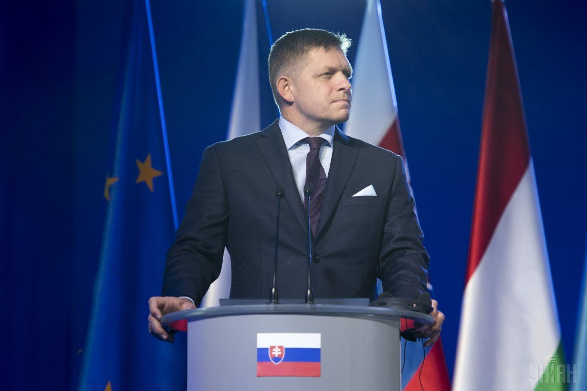 На выборах одержала победу партия Smer-SD Роберта Фицо, известного своими пролроссийскими взглядами / Фото УНИАН На выборах одержала победу партия Smer-SD Роберта Фицо, известного своими пролроссийскими взглядами / Фото УНИАН