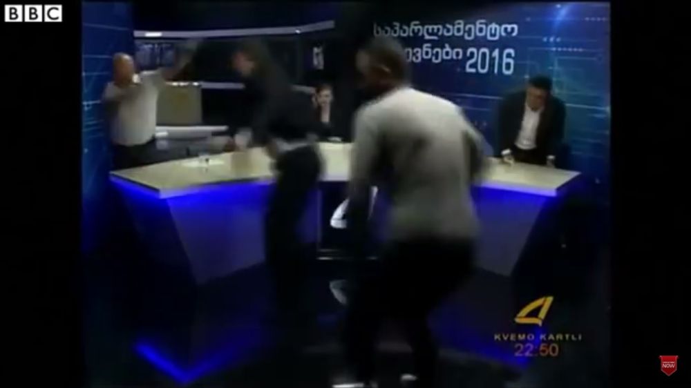 скріншот відео скріншот відео