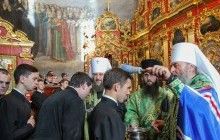 Митрополит Онуфрий - учащим и учащимся: Нужно учиться правильно жить и не сворачивать с пути истины