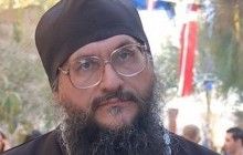 У Греції вчені вивчать "чудо теплокровних змій", які в день Успіння Богородиці повзуть на місце колишнього монастиря (рос.)