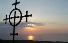 "Навіщо ходити в храм, якщо Бог в душі?!" Афонські святі і старці - про важливість церковного життя (рос.)