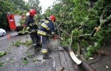 Проливной дождь с градом накрыл Варшаву (видео)