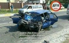 "Авто буквально расплющило": СМИ рассказали подробности смертельного ДТП под Киевом и назвали вероятную причину