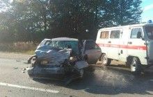 У жахливій ДТП біля Рівного загинули троє працівників райадміністрації, винуватця затримали (фото)