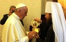 Папа Римский получил в дар от РПЦ православную святыню