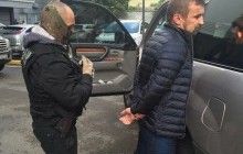 Луценко: директор ГП "Коневодство Украины" задержан при получении взятки в $30 тысяч
