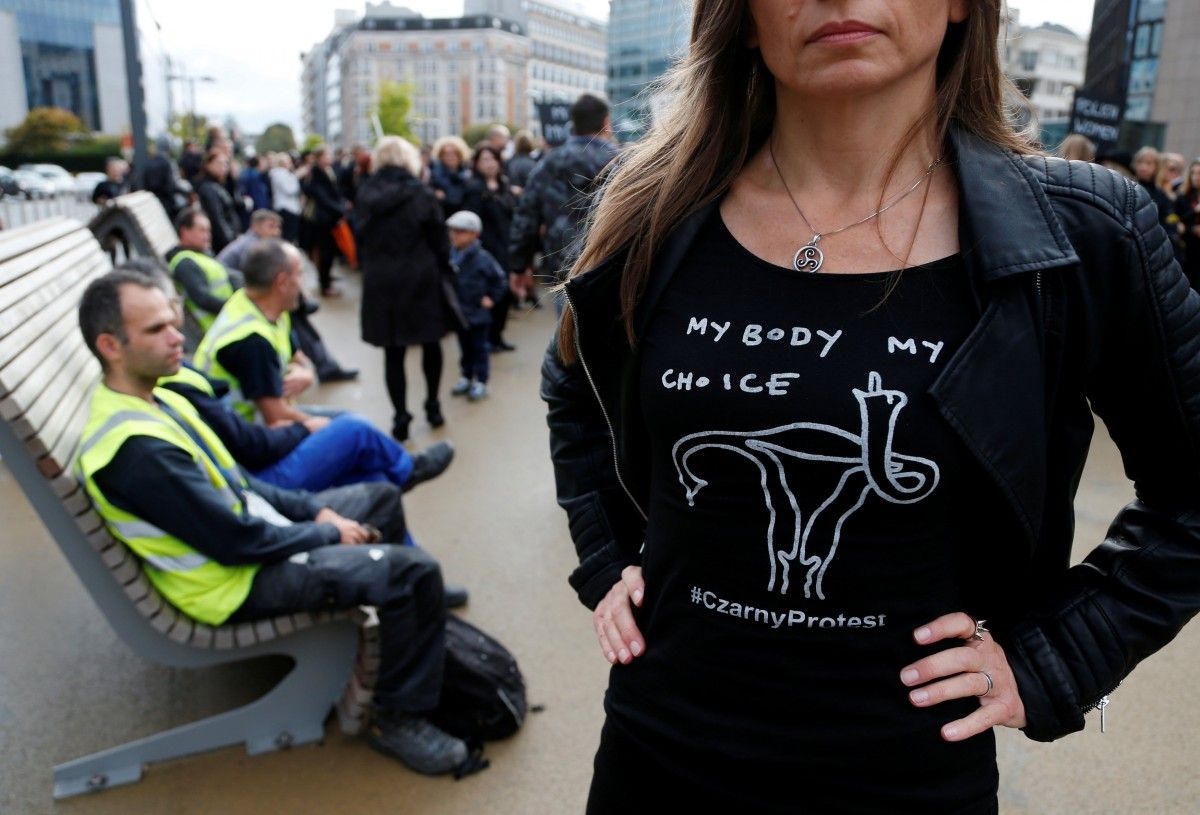 Акция протеста против запрета абортов в Польше / REUTERS Акция протеста против запрета абортов в Польше / REUTERS