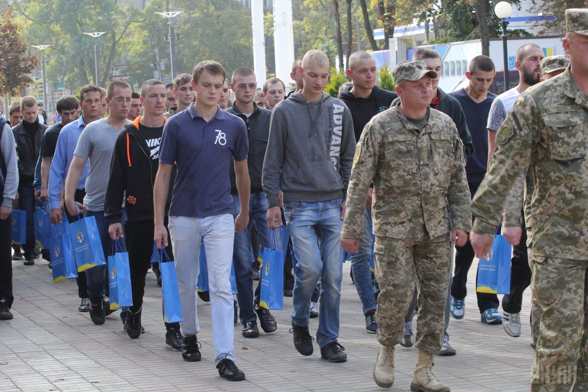 Порядок проведення призову в Україні змінено / фото УНІАН Порядок проведення призову в Україні змінено / фото УНІАН