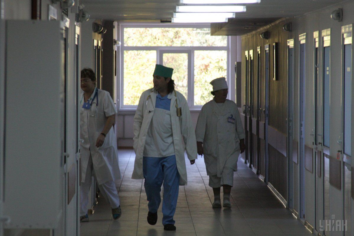 Повышение зарплат медикам ожидается с 1 сентября / фото УНИАН