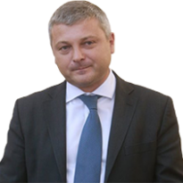 "Сейчас нотариусу предлагают осуществить незаконную регистрацию. Говорят, заплатишь штраф в 340 гривен и можешь работать дальше"