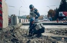 У центрі Тернополя під час ремонту дамби виявили артснаряд часів Другої світової війни