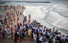 У Тель-Авіві в перший день Рош а-Шана євреї "викидали" гріхи в Середземне море
