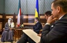 Порошенко принял верительные грамоты у послов четырех государств (фото)