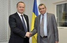 Украина и Израиль договорились углубить сотрудничество в сфере возобновляемой энергетики и очистки рек
