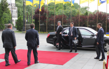 Who can afford bodyguards in Ukraine