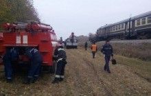 Вибух, пожежа та жертви: поліція озвучила подробиці зіткнення поїзда та лісовоза на Вінничині