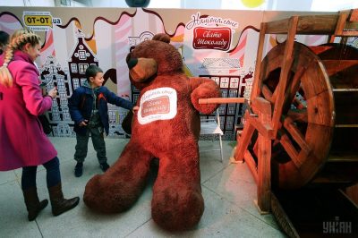 Фото ХІ Национальный праздник шоколада во Львове 15 октября 2016