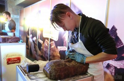 Фото ХІ Национальный праздник шоколада во Львове 15 октября 2016
