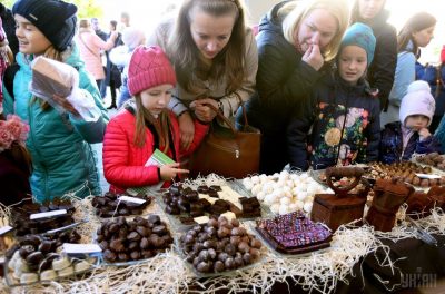 Фото ХІ Национальный праздник шоколада во Львове 15 октября 2016