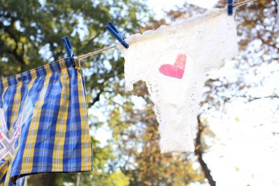 Активісти нагадують політикам, що вони повинні звітувати перед суспільством / Фото twitter.com/chesno_movement