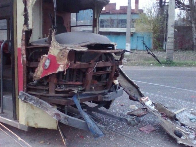 Грузовик не уступила дорогу трамваю / od.npu.gov.ua Грузовик не уступила дорогу трамваю / od.npu.gov.ua