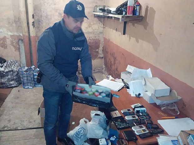 Конвертцентр предоставлял услуги по формированию незаконного налогового кредита / фото npu.gov.ua Конвертцентр предоставлял услуги по формированию незаконного налогового кредита / фото npu.gov.ua