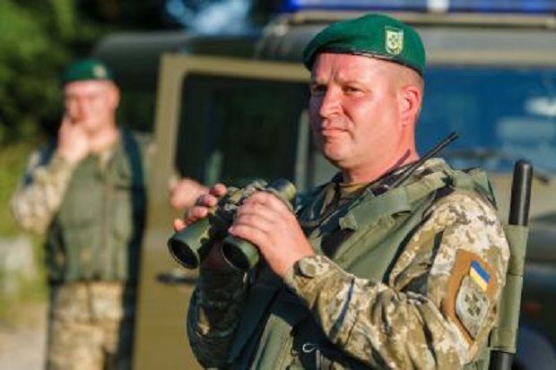 Пограничники сделали предупредительные выстрелы в воздух / dpsu.gov.ua Пограничники сделали предупредительные выстрелы в воздух / dpsu.gov.ua