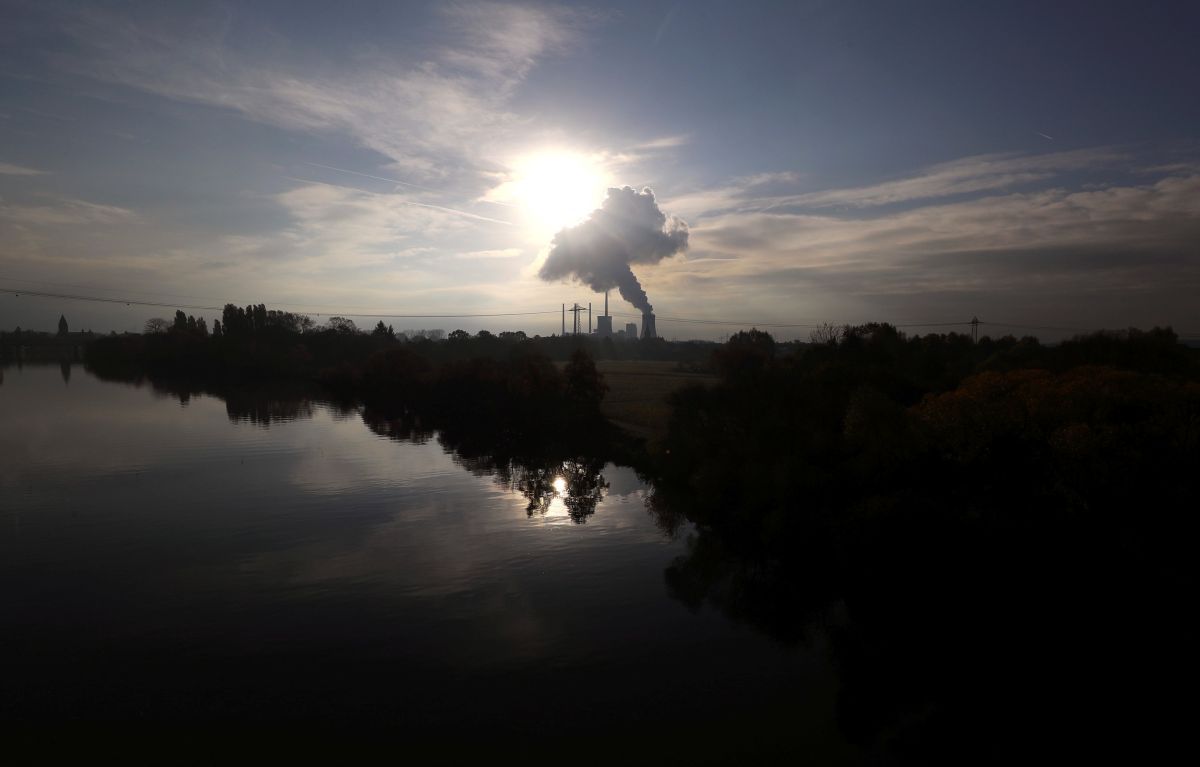 Влада має посилити переговори з ЄС щодо вуглецевого податку, щоб не допустити втрат української економіки - ЗМІ Влада має посилити переговори з ЄС щодо вуглецевого податку, щоб не допустити втрат української економіки - ЗМІ