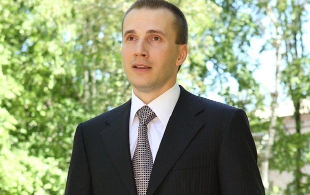 Олександр Янукович подав позов до суду про захист честі, гідності та ділової репутації / Korrespondent.net Олександр Янукович подав позов до суду про захист честі, гідності та ділової репутації / Korrespondent.net