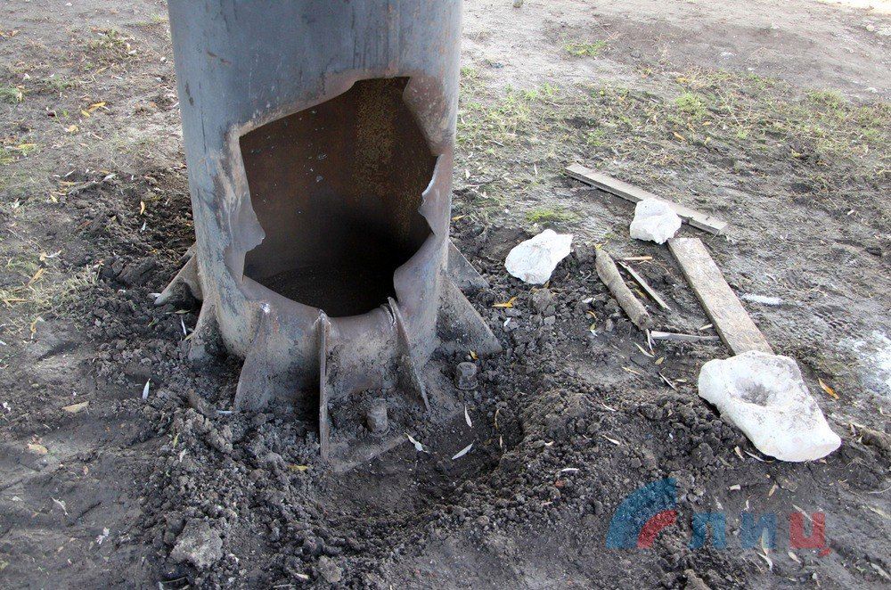 Повреждения в результате взрыва / Фото lug-info.com Повреждения в результате взрыва / Фото lug-info.com