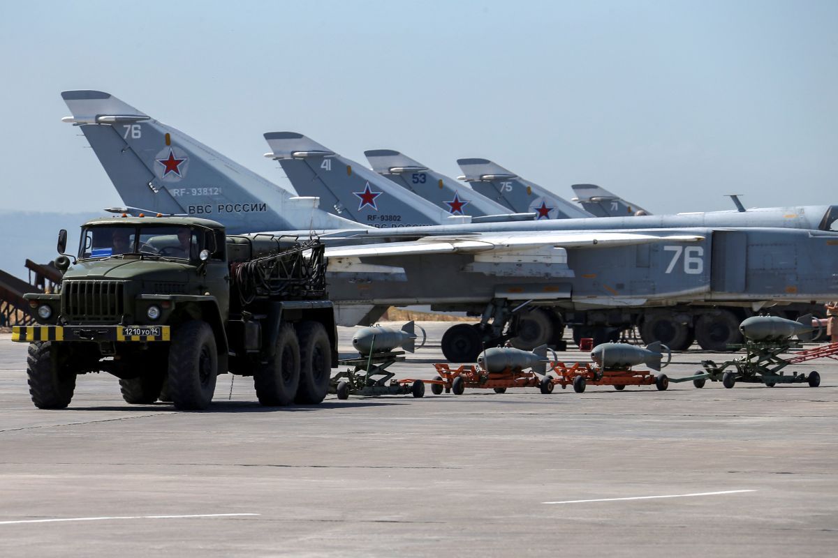 Авиабаза "Хмеймим" в Сирии / фото REUTERS Авиабаза "Хмеймим" в Сирии / фото REUTERS