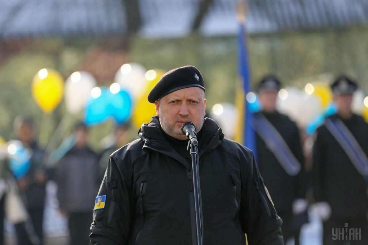 Турчинов зазначив, що українські військові мужньо та професійно виконали свій обов’язок / УНІАН