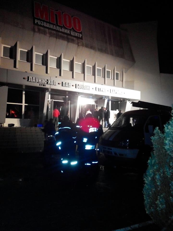 Загалом вогнеборці евакуювали 250 осіб / Фото lviv.dsns.gov.ua Загалом вогнеборці евакуювали 250 осіб / Фото lviv.dsns.gov.ua
