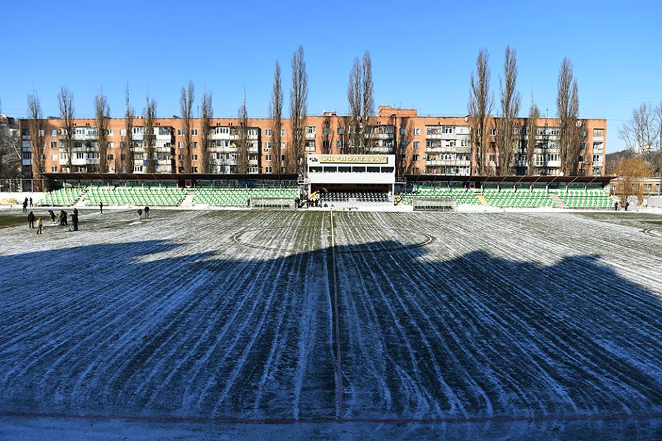 Поле у Полтаві не готове для проведення матчу / facebook.com/fcshakhtar Поле у Полтаві не готове для проведення матчу / facebook.com/fcshakhtar