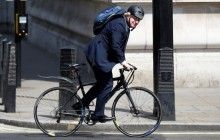 Главе британского МИД запретили ездить на работу на велосипеде