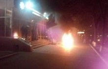 У Черкасах призначили керівника обласної поліції: протестувальники палили шини і проривались до будівлі